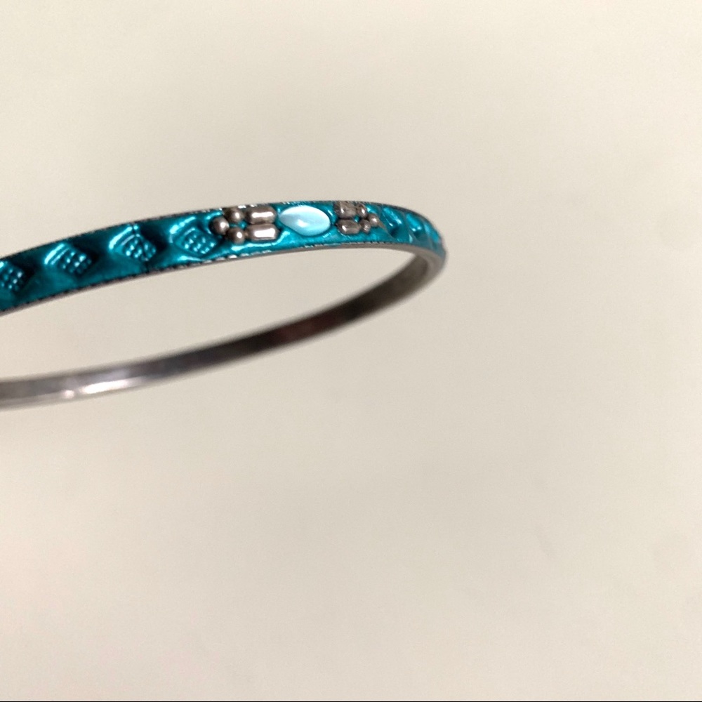 Thin emerald / teal green bangle bracelet Pearly, nickel-toned, & golden accents